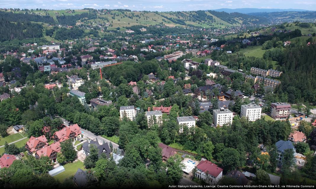 Urząd Miejski Zakopane podsumowuje Dzień Kobiet i Dzień Mężczyzn w hali MOSIR